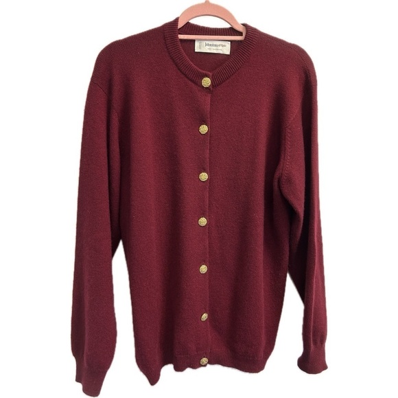 Johnston of Elgin 100% Cashmere Button Down Burgundy Cardigan Sweater Si… - Picture 1 of 9